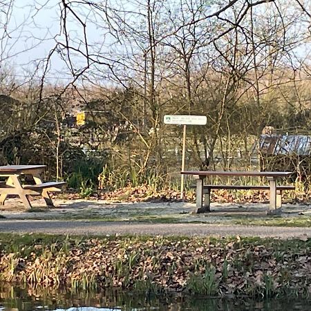 Gite Le Bois De Montpouillan Marmande Exteriör bild