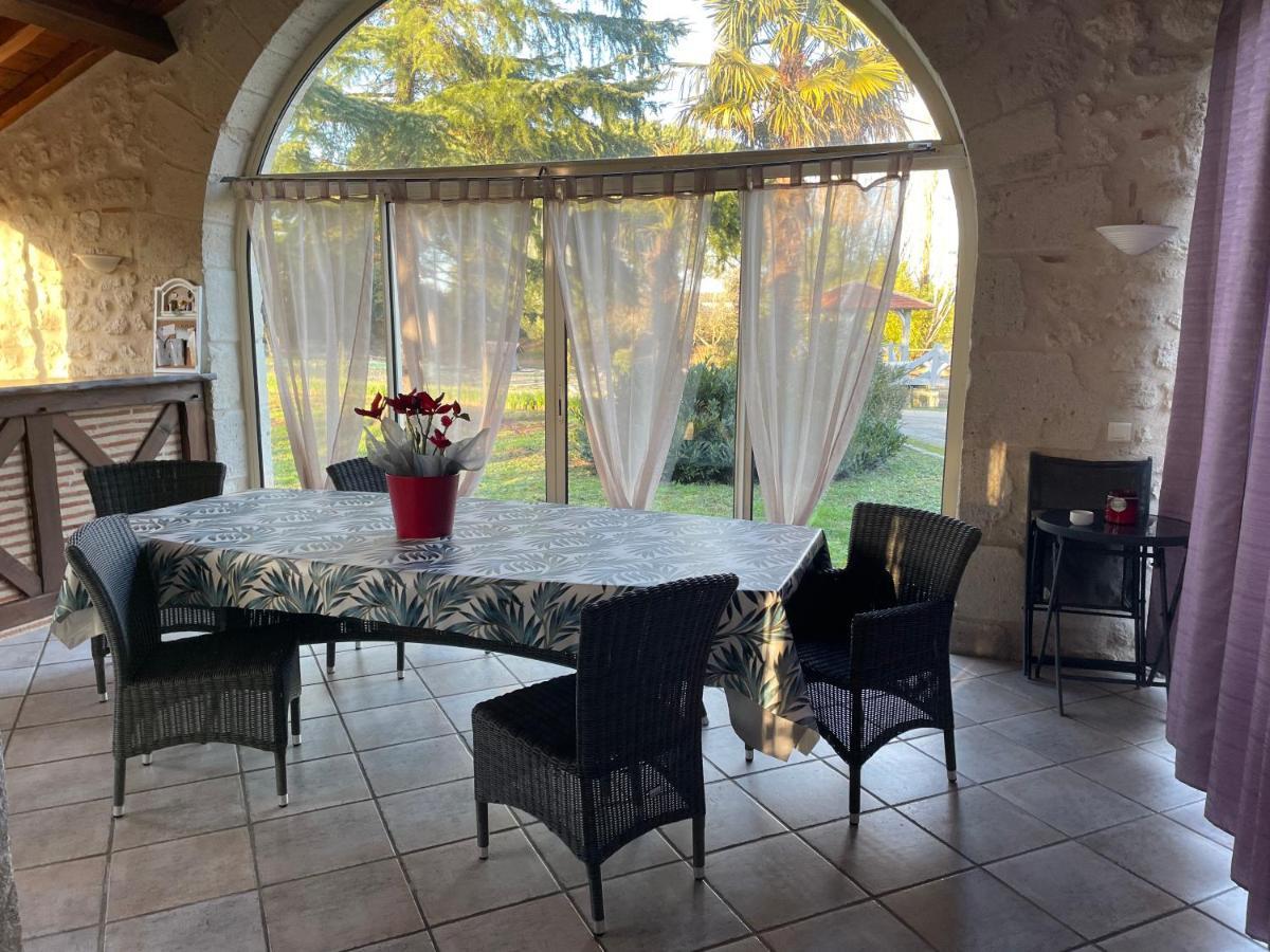 Gite Le Bois De Montpouillan Marmande Exteriör bild