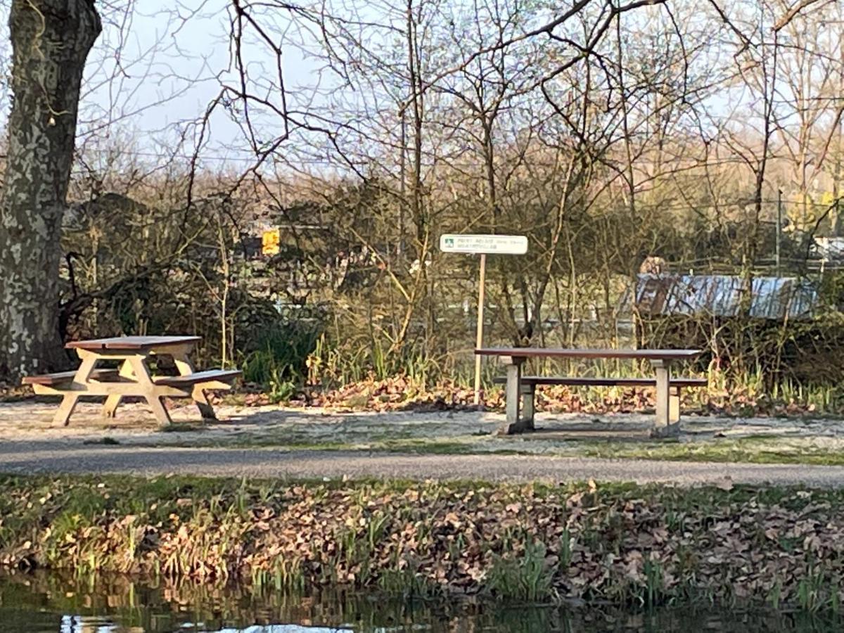 Gite Le Bois De Montpouillan Marmande Exteriör bild